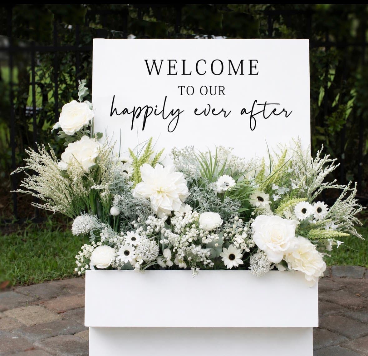 Custom wedding welcome sign with floral décor